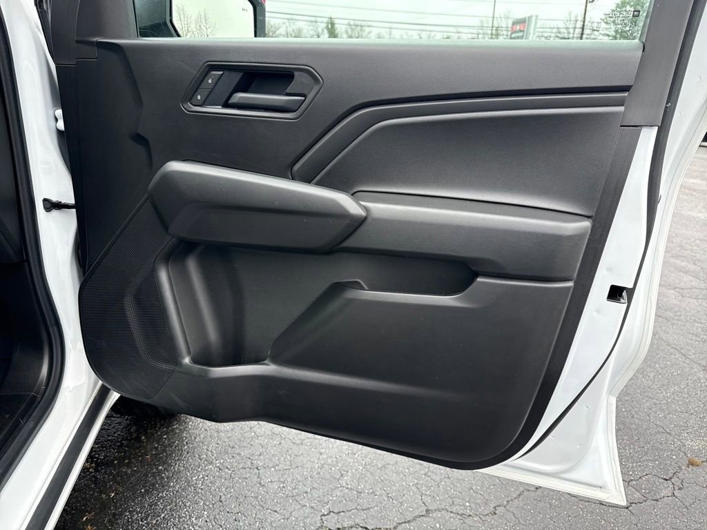 Used 2025 Chevrolet Colorado W/T image 19