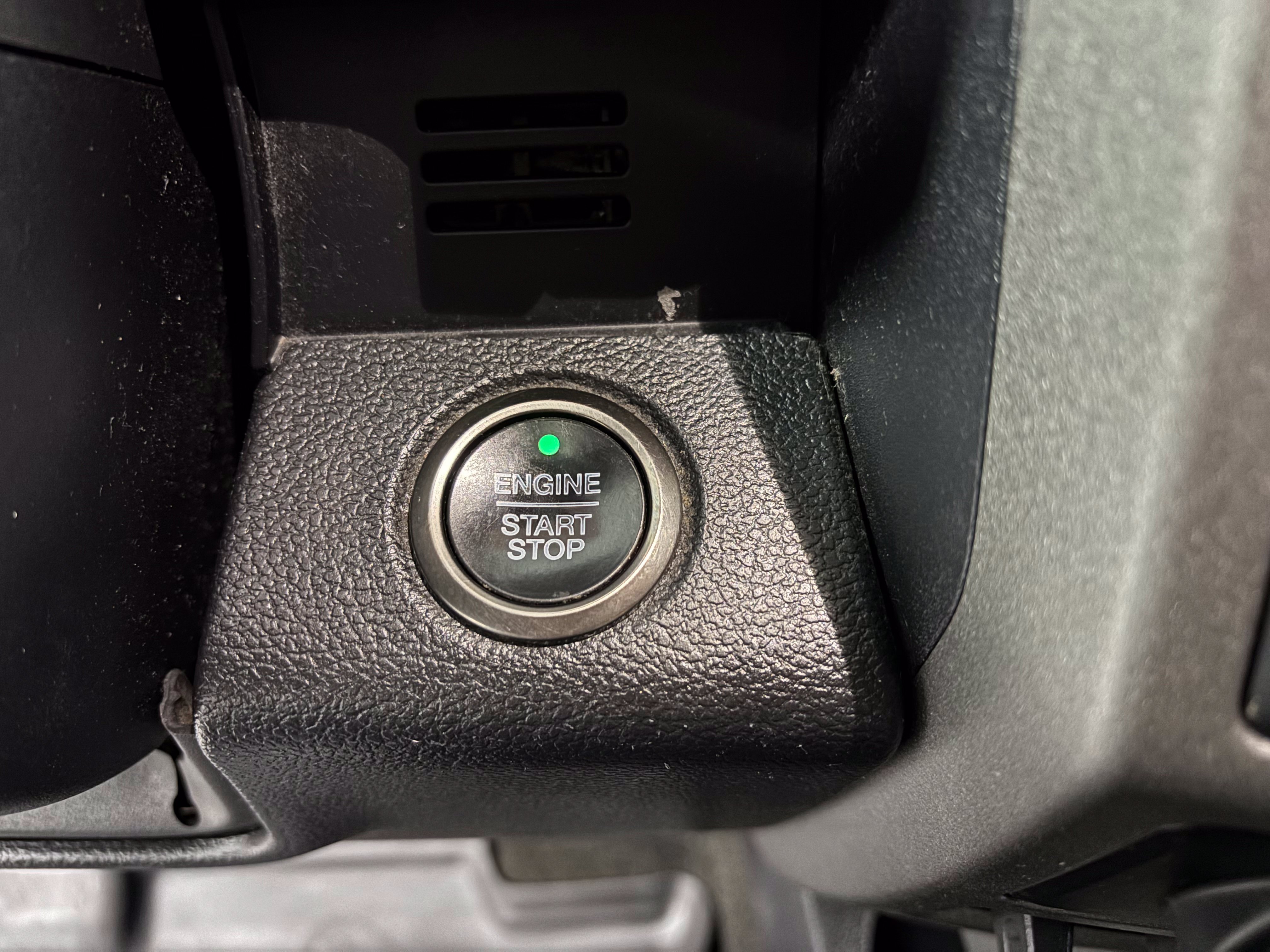 Used 2020 Ford F150 Raptor w/ Equipment Group 802A Luxury AWD/4WD image 36