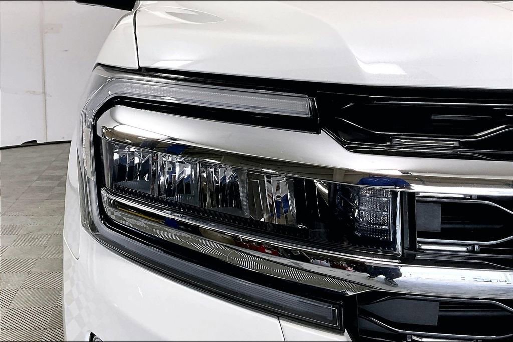 Used 2022 Ford Expedition Max Limited AWD/4WD image 28