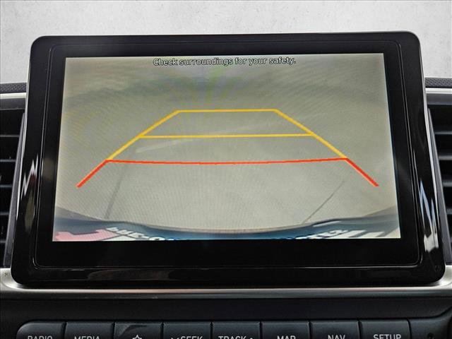Used 2021 Hyundai Venue FWD image 14