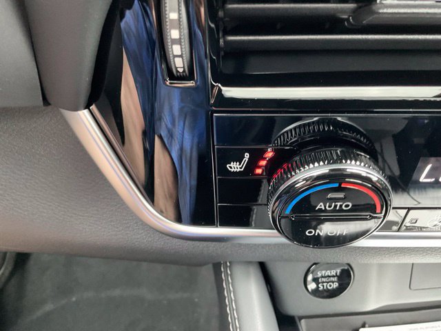 New 2026 Nissan Rogue Platinum AWD/4WD image 23