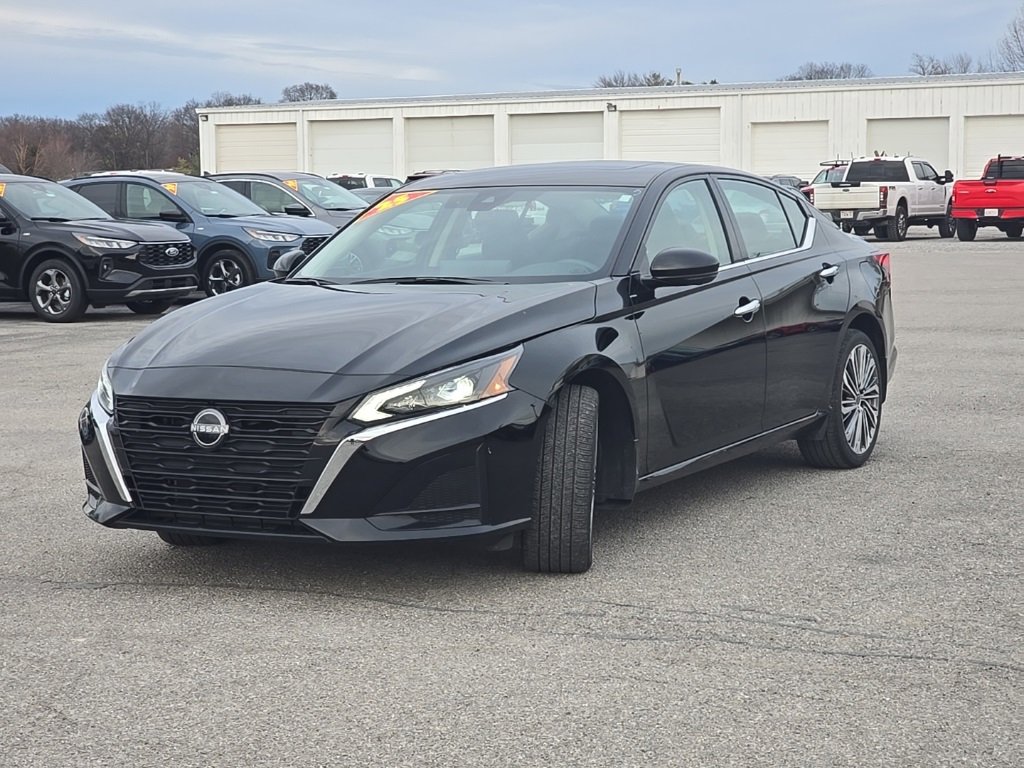 Used 2025 Nissan Altima 2.5 SL image 3