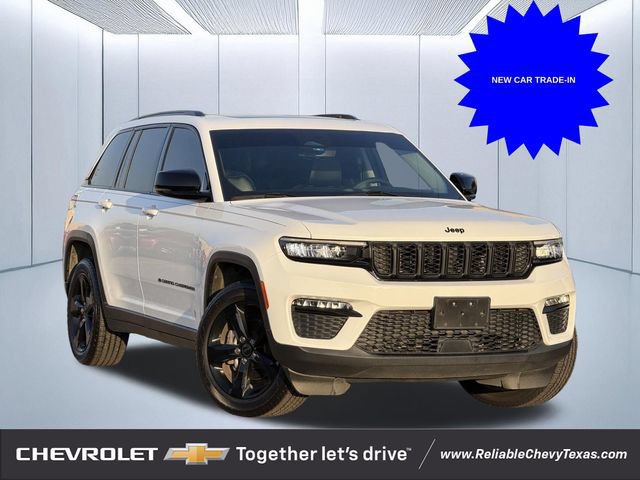 Used 2023 Jeep Grand Cherokee Limited w/ Black Appearance Package AWD/4WD image 1