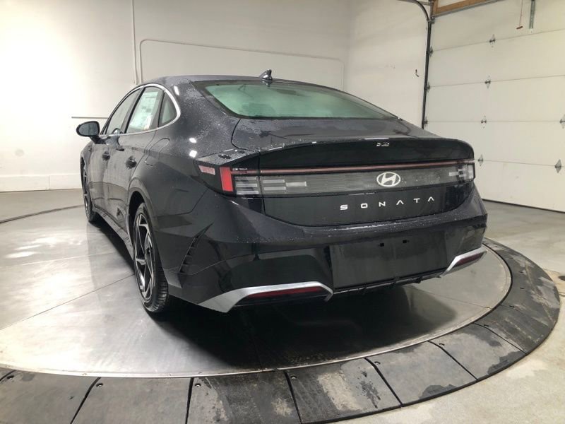 New 2026 Hyundai Sonata SEL image 5