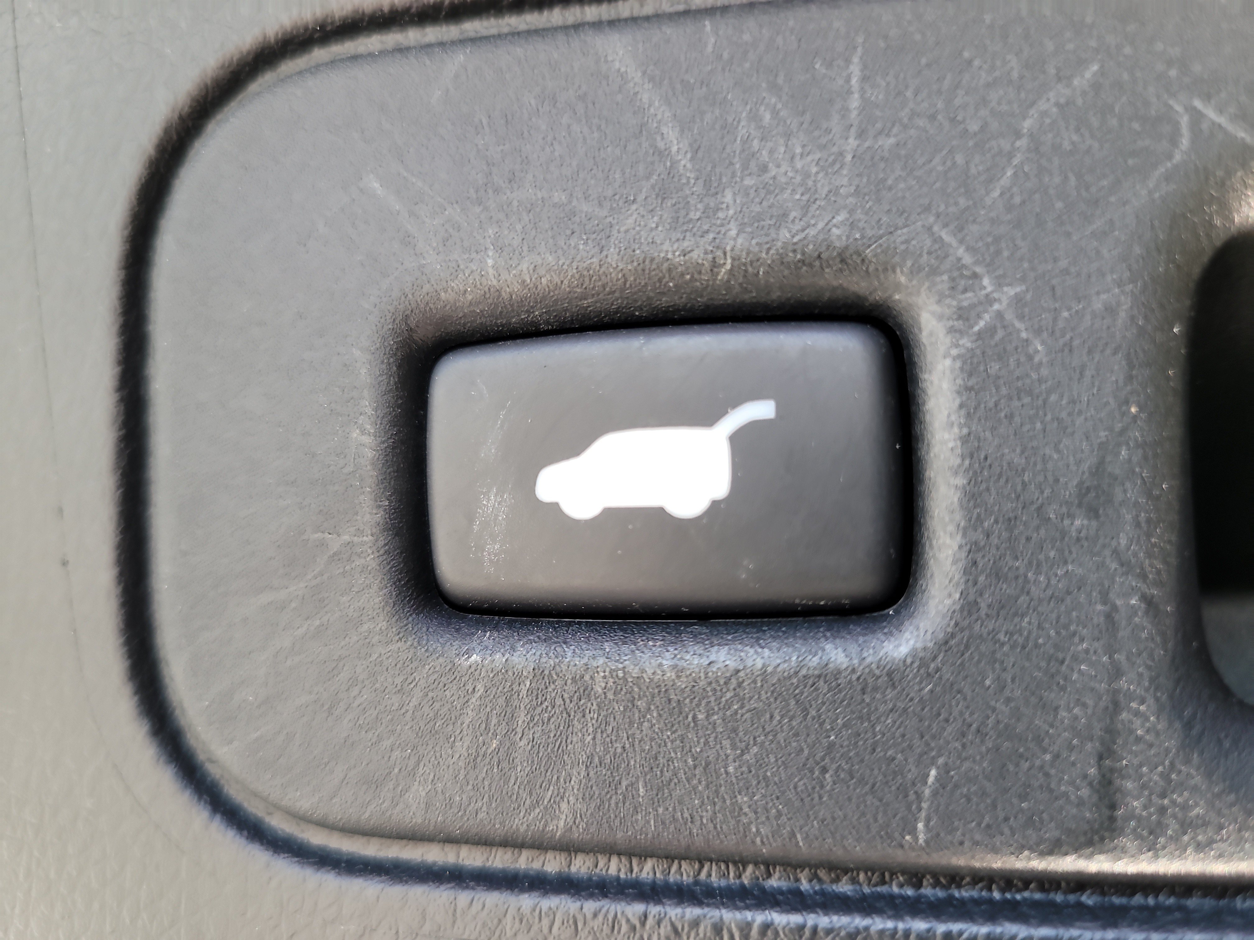 Used 2023 Honda Passport Elite image 12
