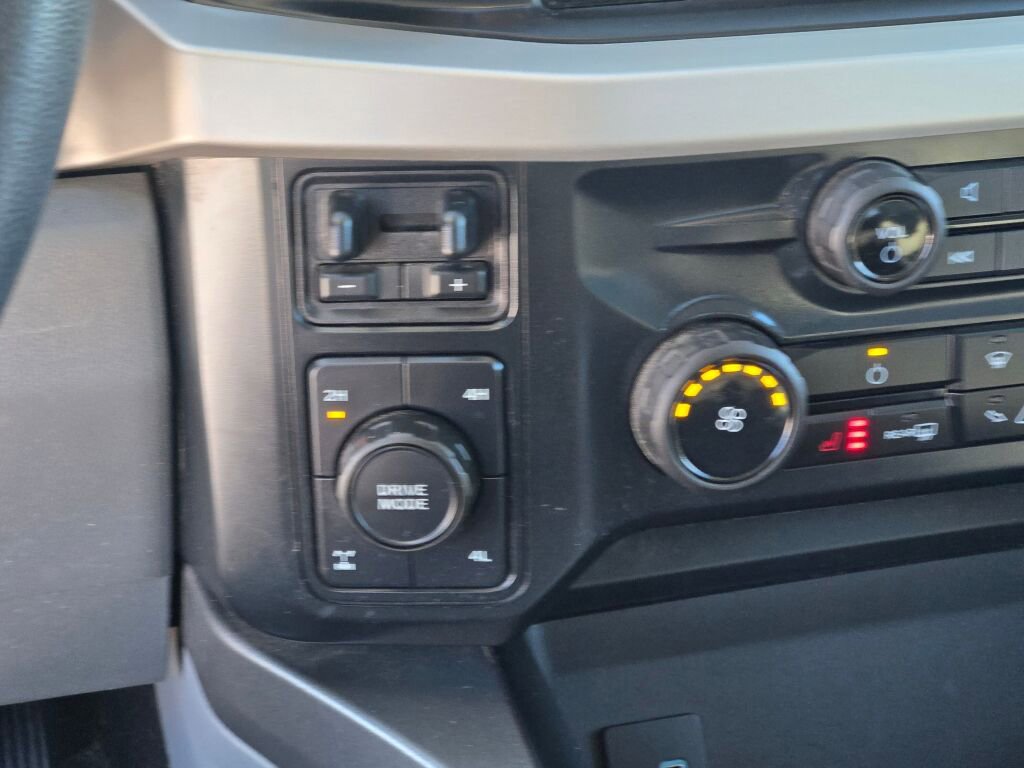 Used 2023 Ford F250 XLT w/ XLT Premium Package image 26