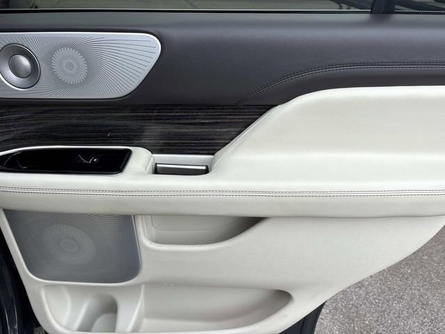 Certified 2022 Lincoln Navigator Black Label image 21