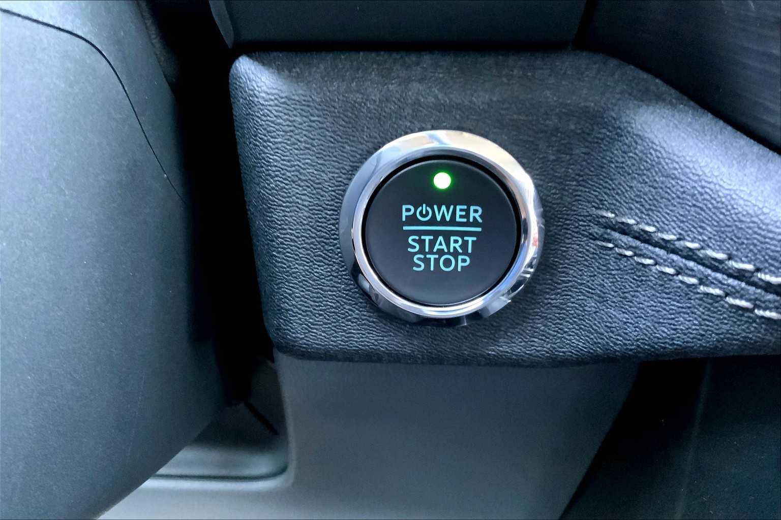 New 2025 Ford F150 Lightning Flash image 17