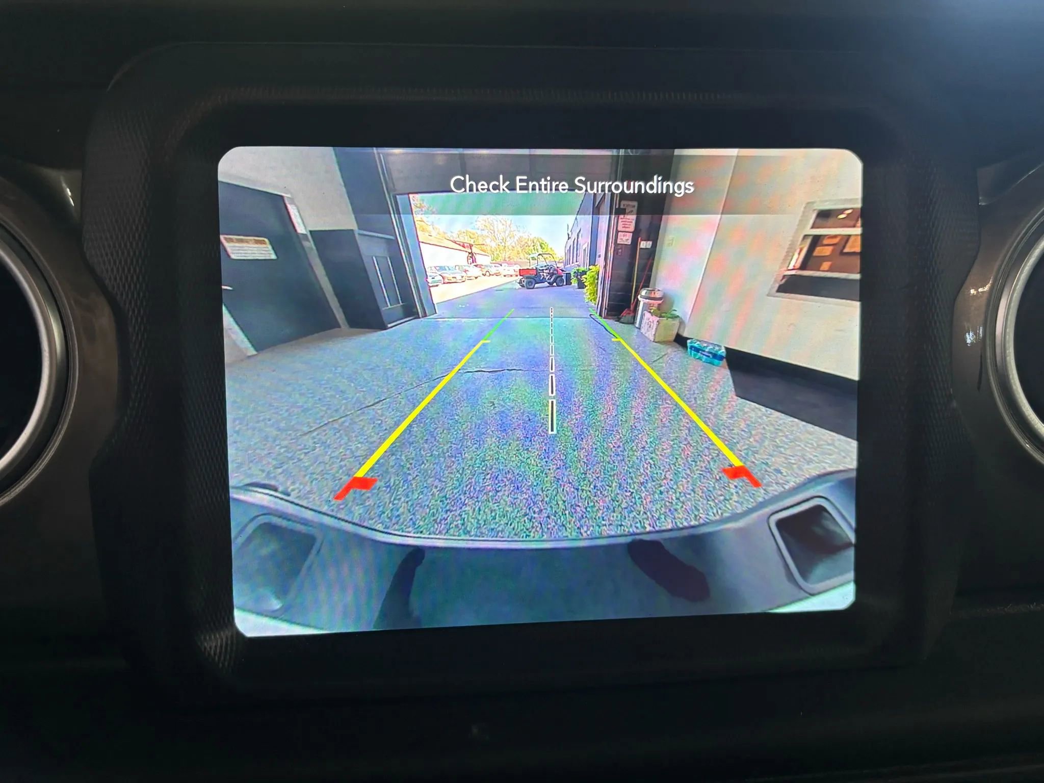 Used 2023 Jeep Gladiator Overland image 46