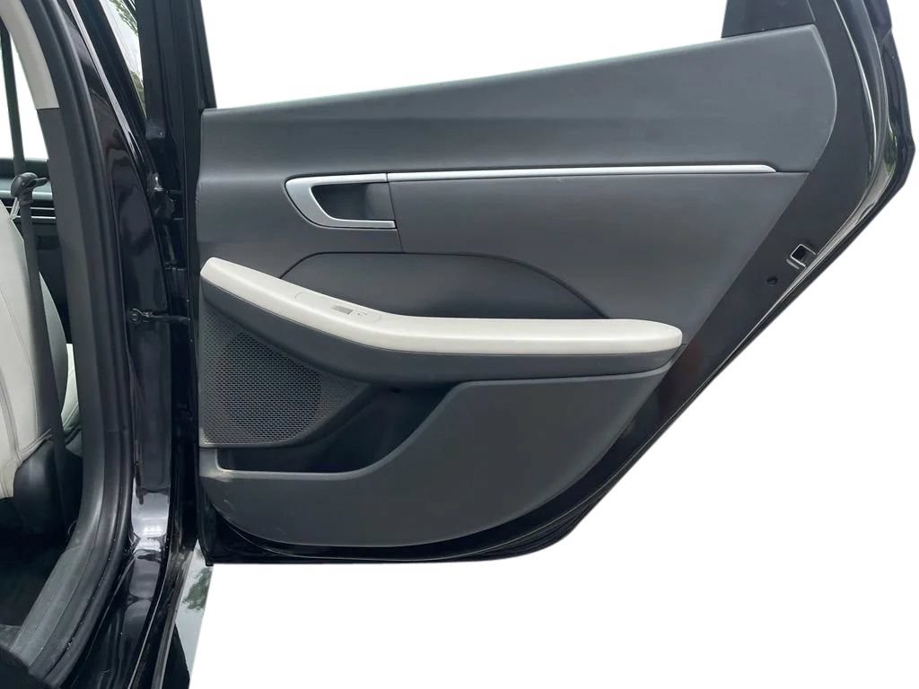 Used 2025 Hyundai Sonata SEL FWD image 17