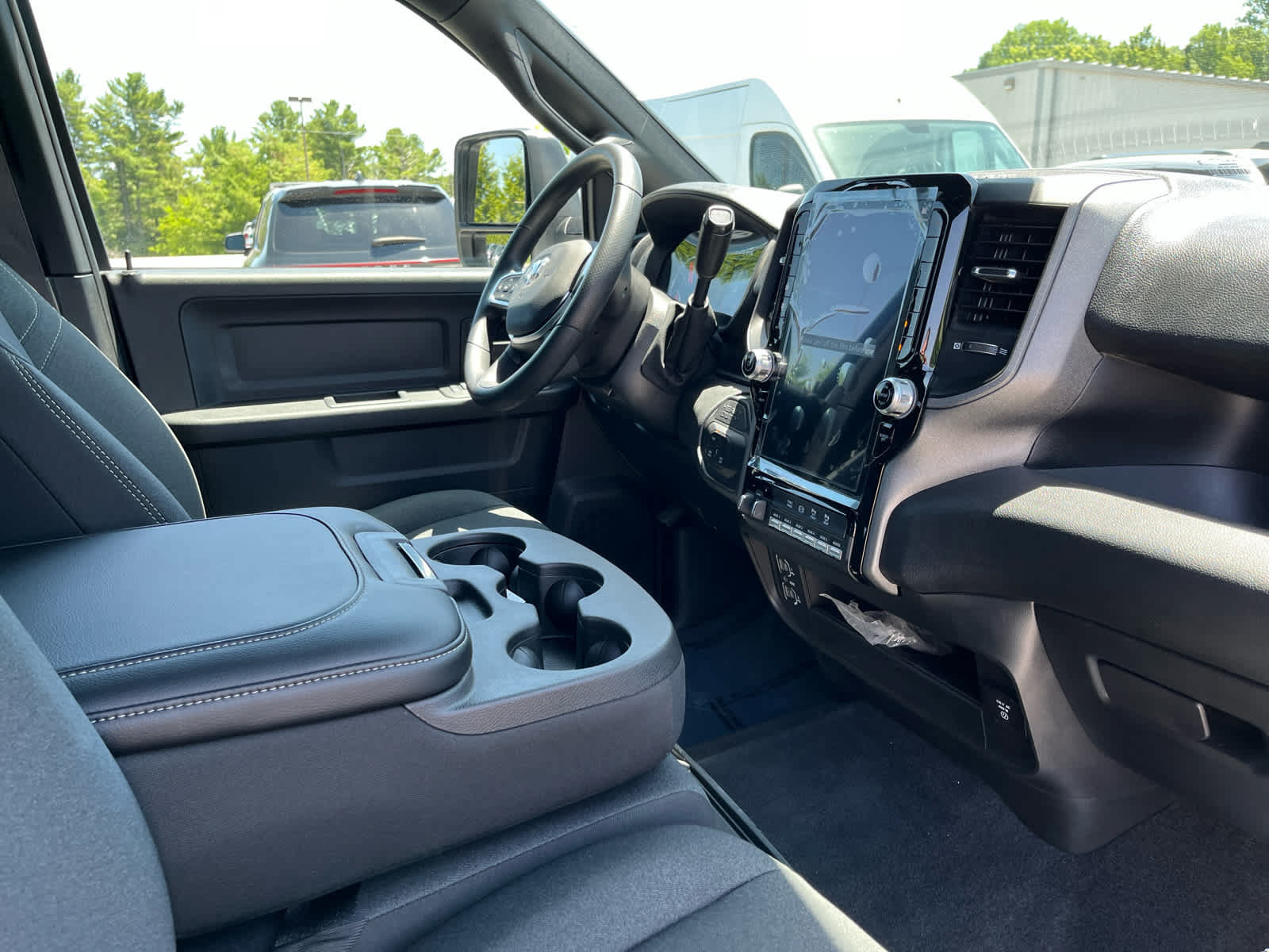 New 2026 RAM 3500 Tradesman AWD/4WD image 36