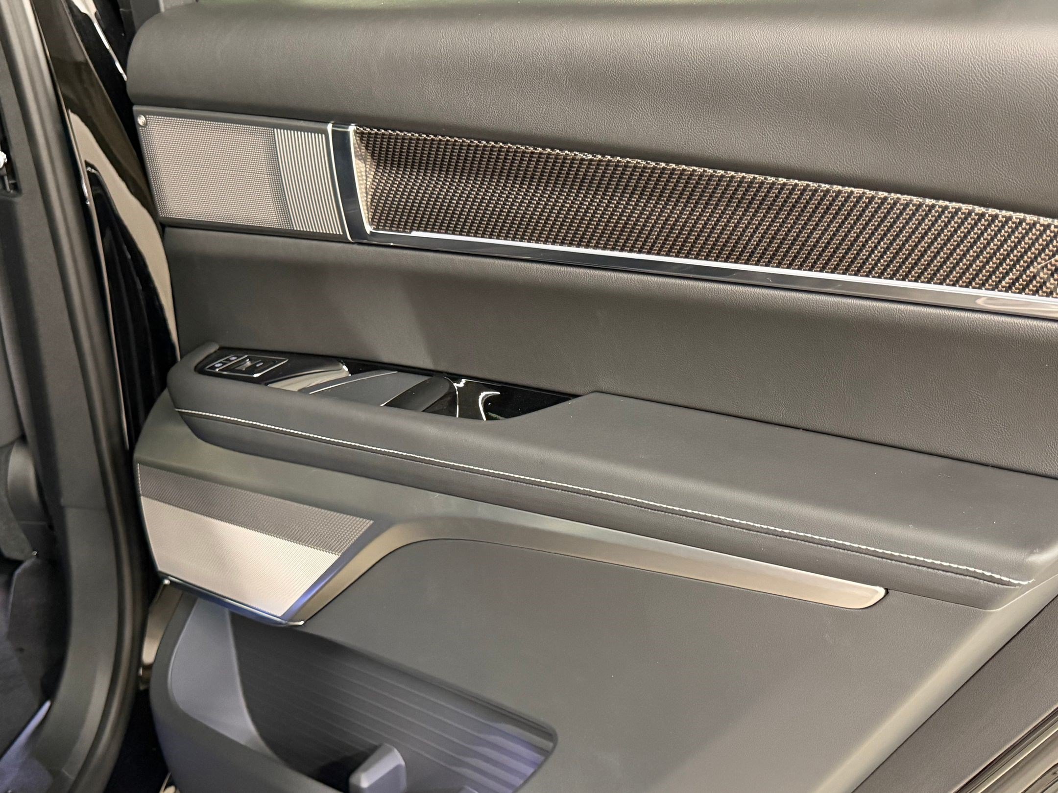 New 2027 Cadillac Vistiq Luxury AWD/4WD image 49