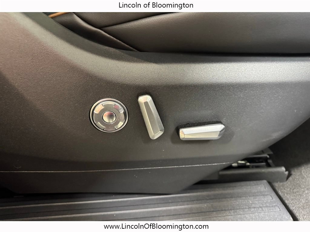New 2025 Lincoln Navigator L Black Label AWD/4WD image 20