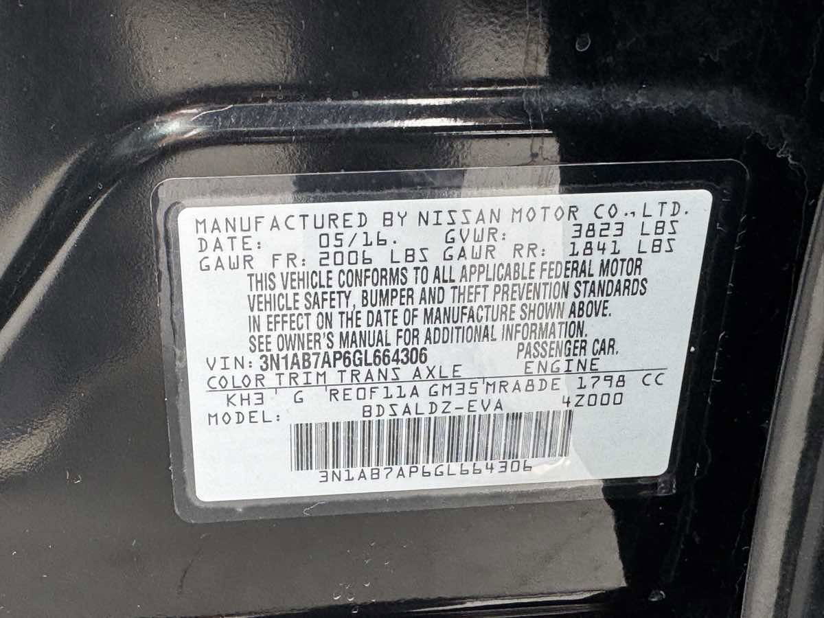 Used 2016 Nissan Sentra SV FWD image 16