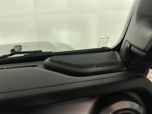 Used 2023 Jeep Wrangler Unlimited w/ Cold Weather Group image 29