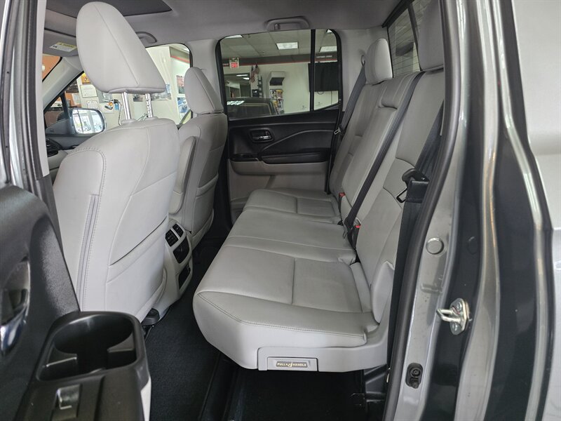 Used 2019 Honda Ridgeline RTL-E image 11