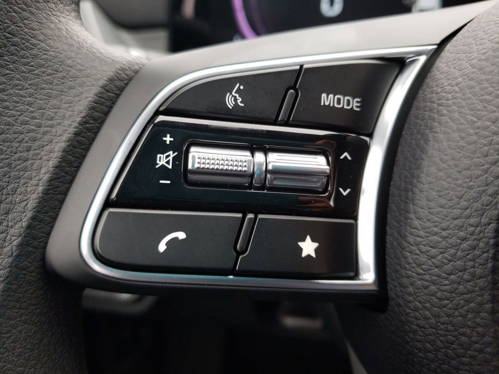 New 2026 Kia Seltos LX image 13