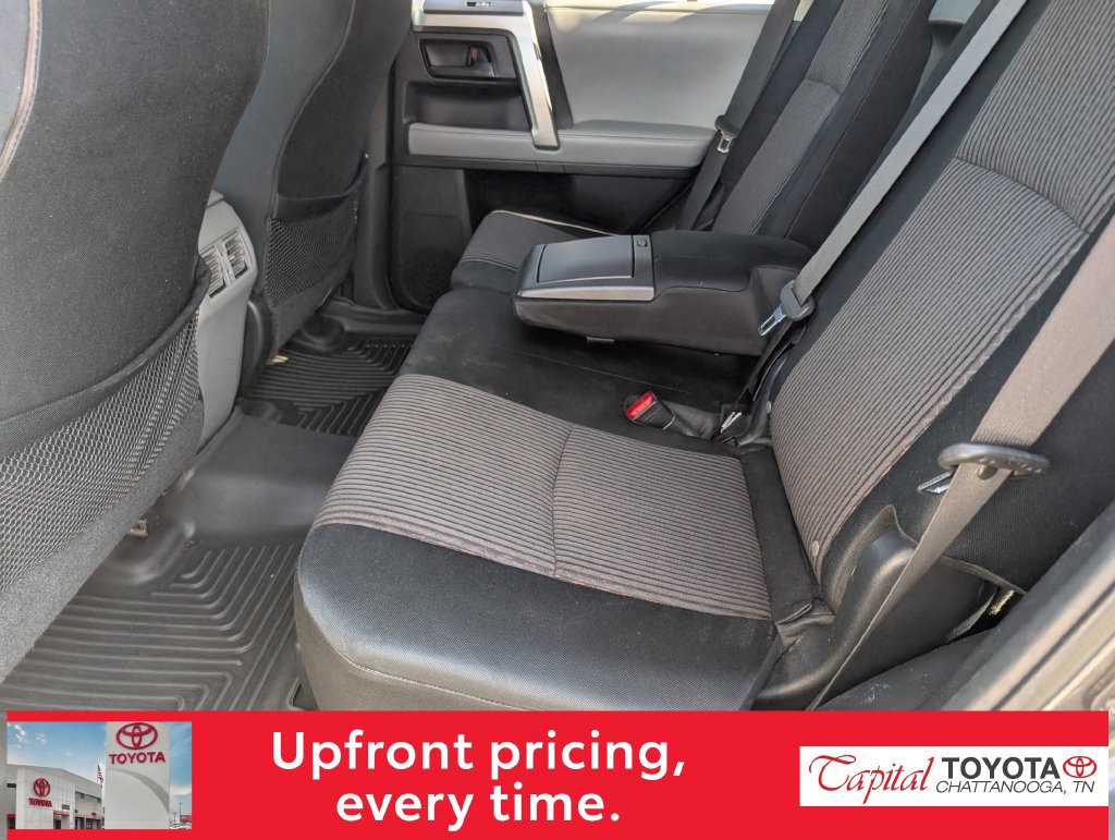Used 2010 Toyota 4Runner SR5 AWD/4WD image 11