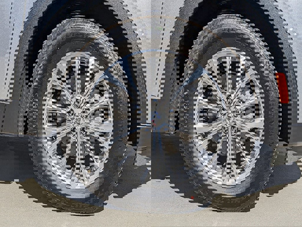 Certified 2023 Buick Envision Preferred image 18