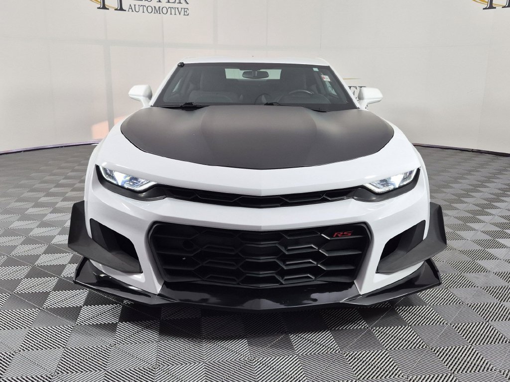 Used 2021 Chevrolet Camaro LT w/ RS Package RWD image 11