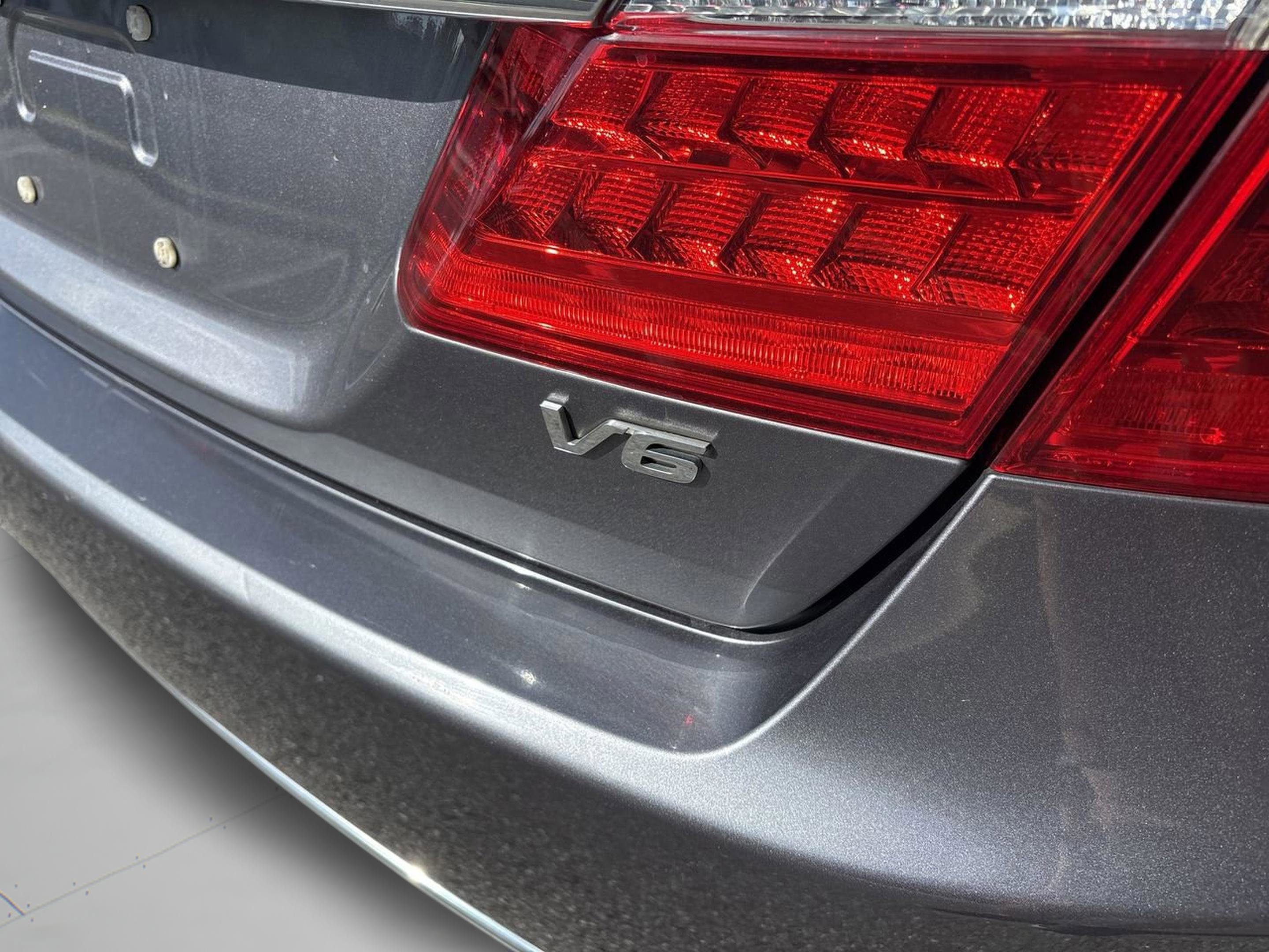 Used 2015 Honda Accord EX-L image 32