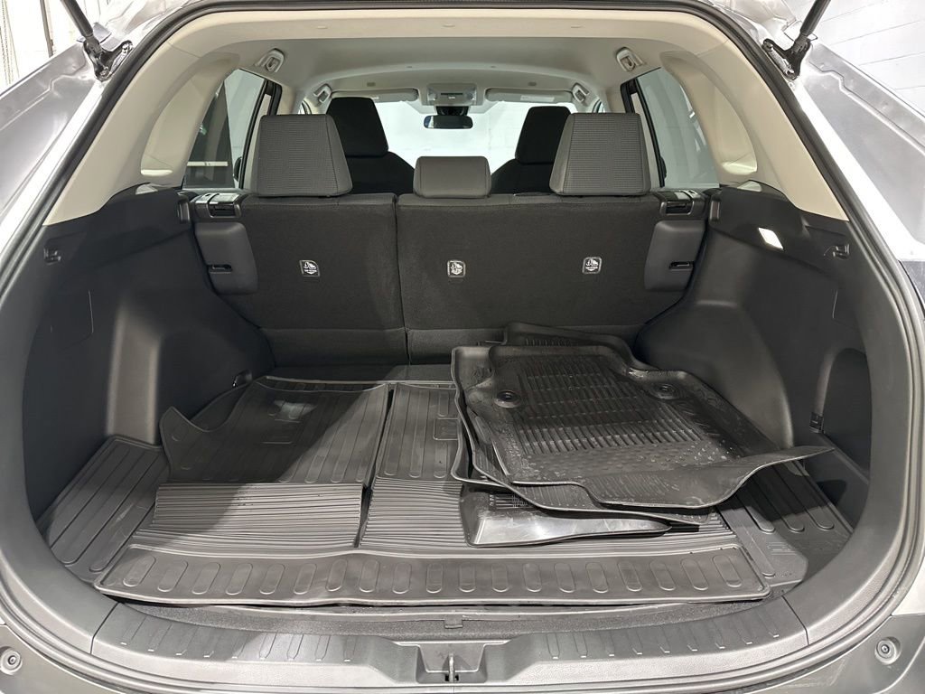 Certified 2025 Toyota RAV4 LE image 16