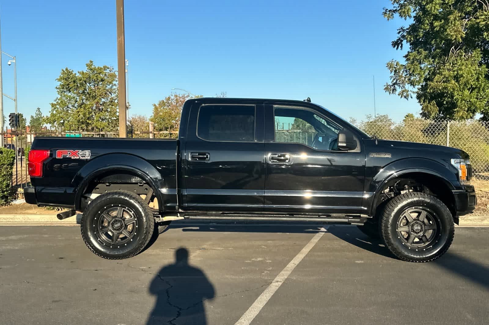 Used 2018 Ford F150 XLT w/ Equipment Group 302A Luxury image 8