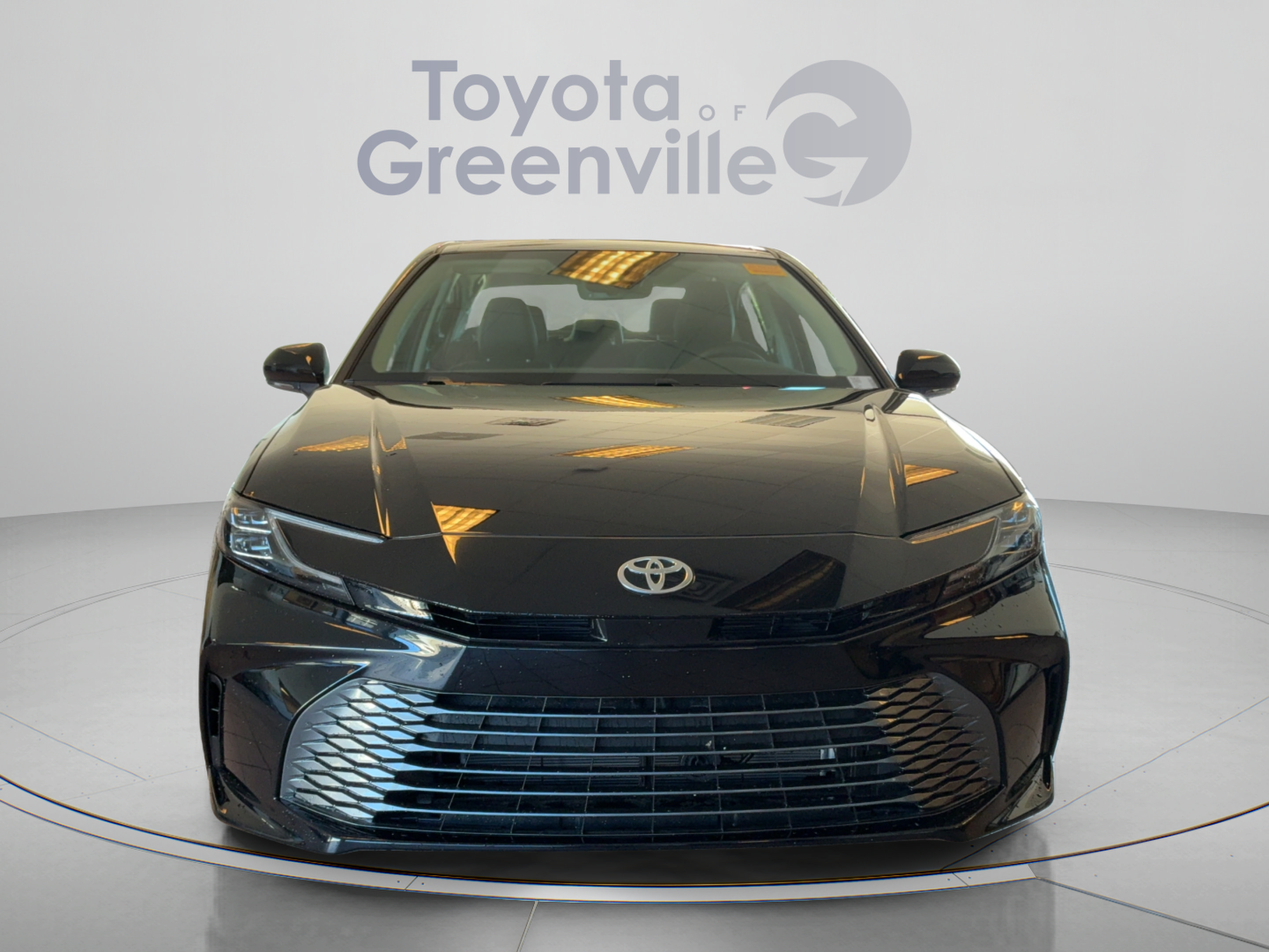 Used 2026 Toyota Camry XLE AWD/4WD image 9