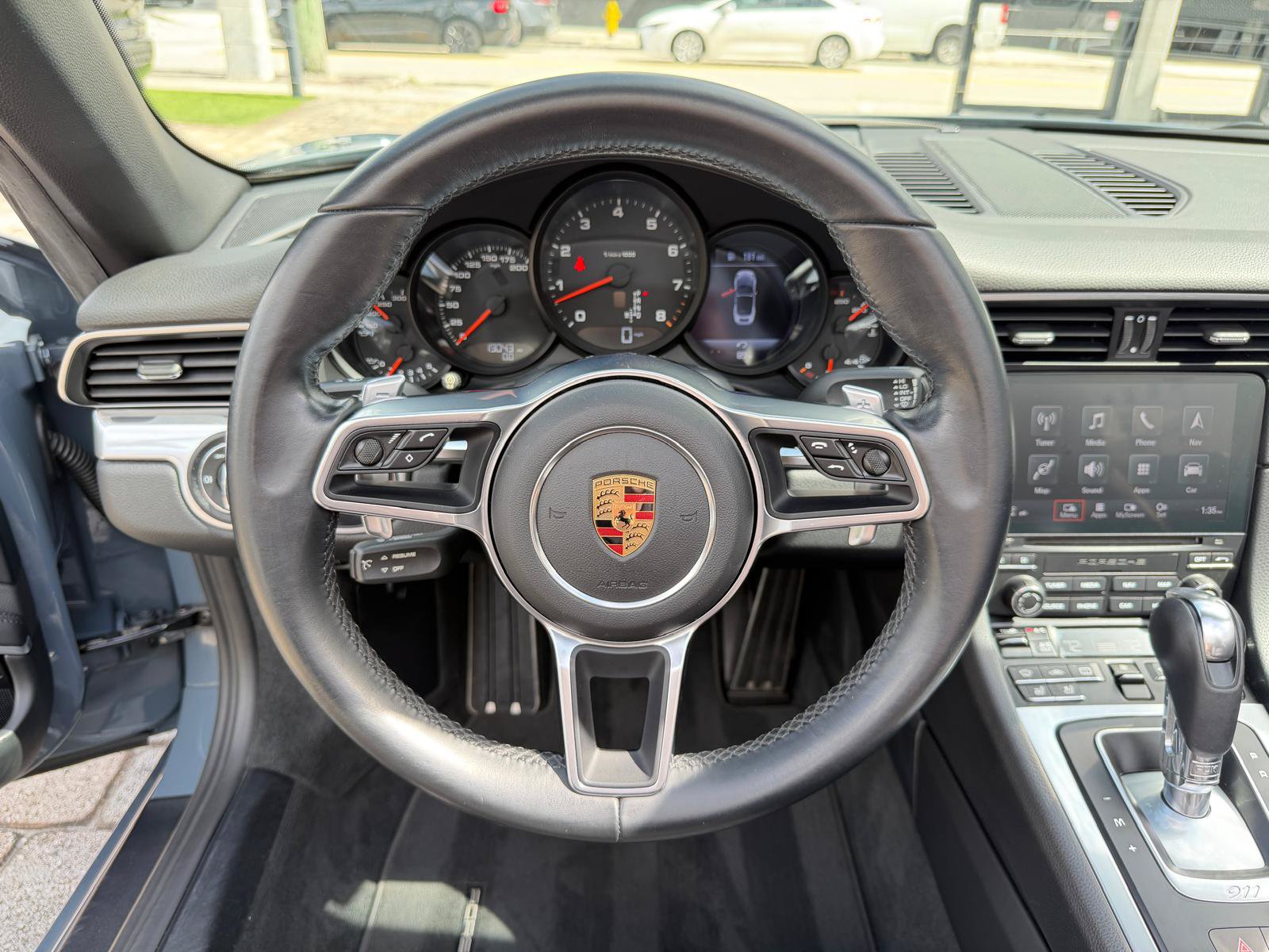 Used 2017 Porsche 911 Carrera 4 AWD/4WD image 38