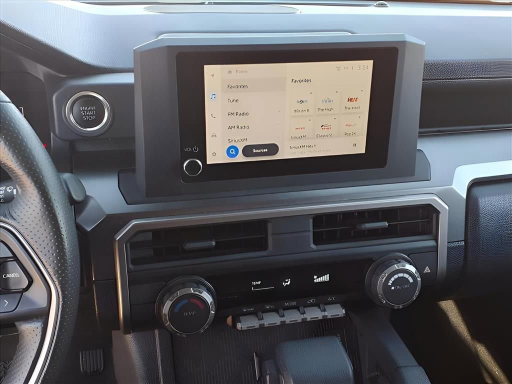 Used 2025 Toyota 4Runner SR5 image 8