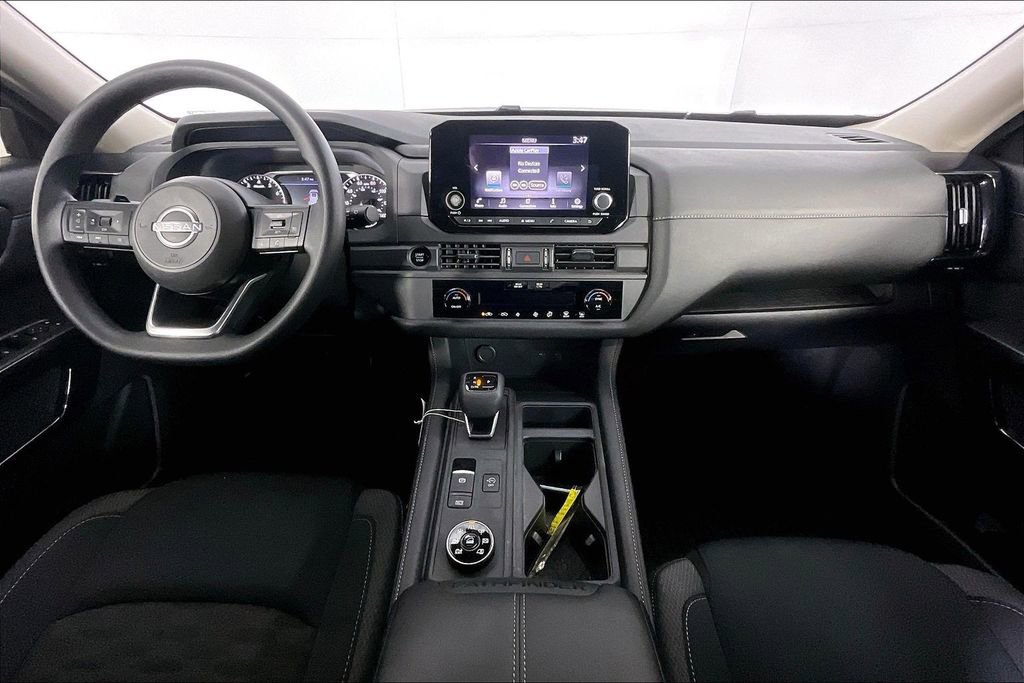Certified 2025 Nissan Pathfinder S AWD/4WD image 19