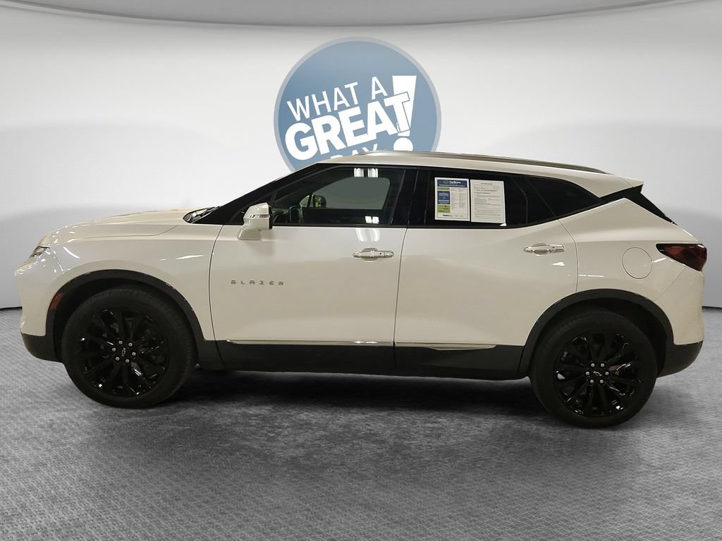 Certified 2025 Chevrolet Blazer Premier w/ Driver Confidence II Package AWD/4WD image 8