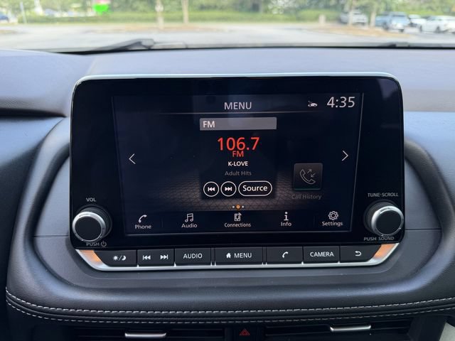 Used 2023 Nissan Rogue SV FWD image 23