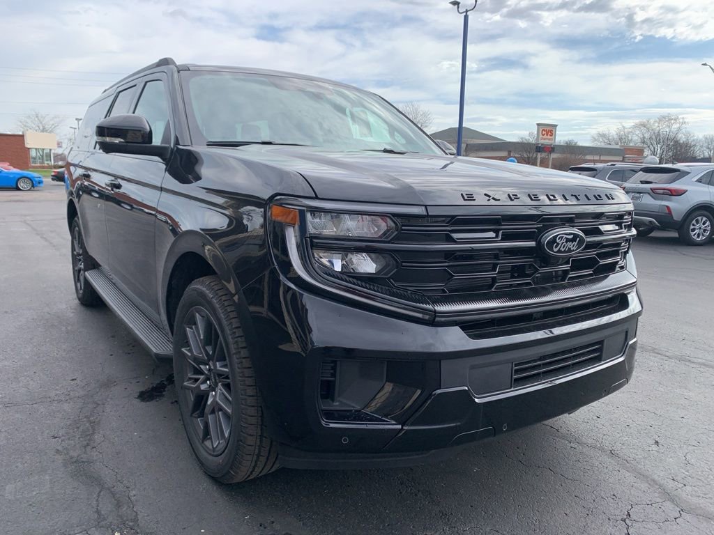 New 2026 Ford Expedition Max Platinum w/ Stealth Appearance Package