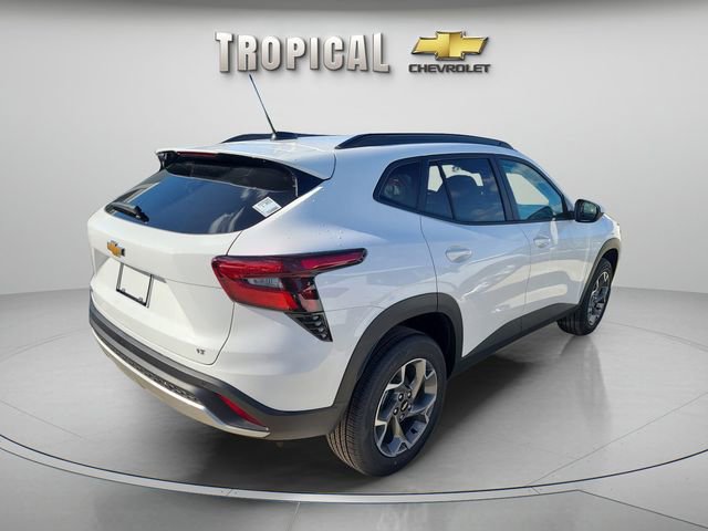 New 2026 Chevrolet Trax LT w/ Driver Confidence Package FWD image 4