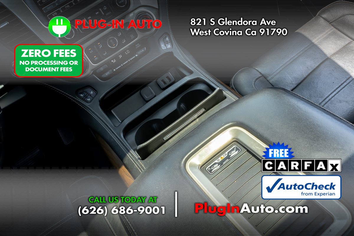 Used 2020 GMC Yukon Denali w/ Denali Premium Package AWD/4WD image 20