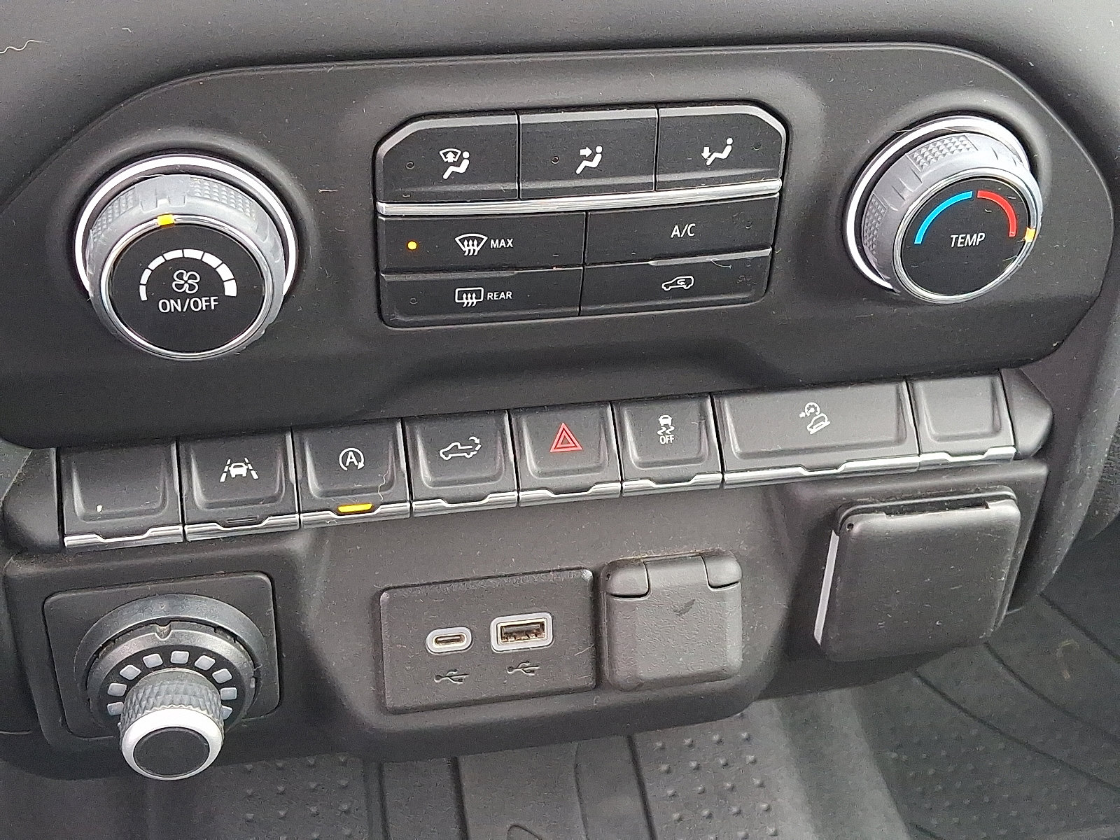 Used 2022 Chevrolet Silverado 1500 Custom Trail Boss image 16