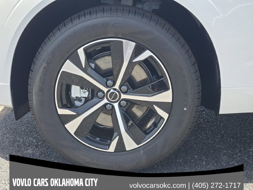 New 2026 Volvo XC60 B5 Core AWD/4WD image 10