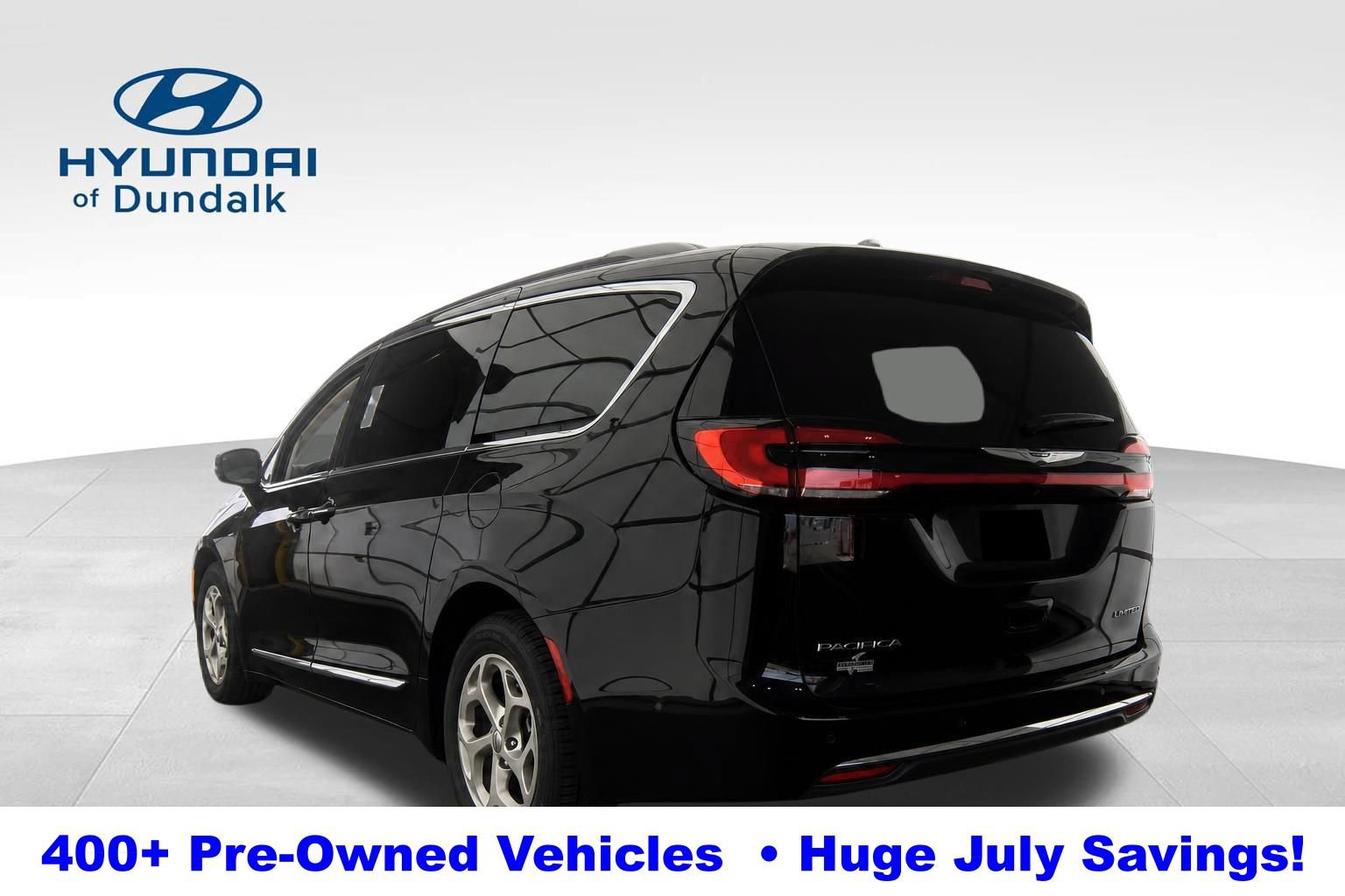 Used 2022 Chrysler Pacifica Limited FWD image 5