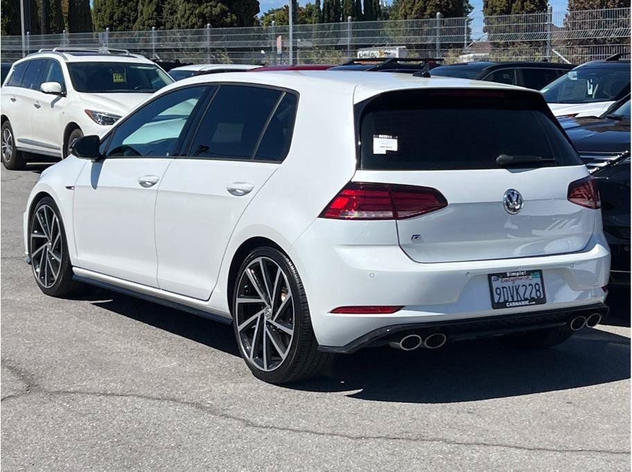 Used 2018 Volkswagen Golf R 4-Door AWD/4WD image 6
