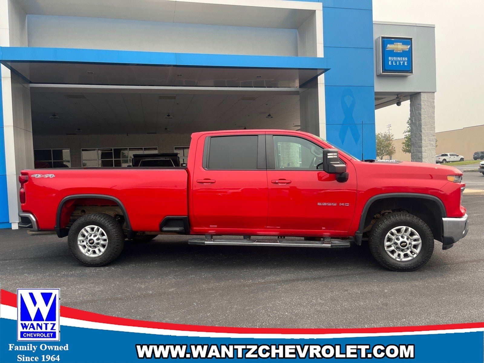 Used 2024 Chevrolet Silverado 2500 LT AWD/4WD image 5