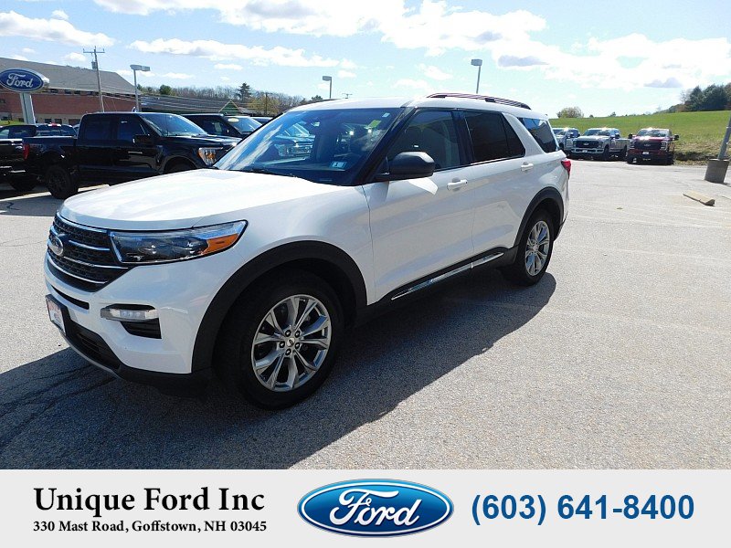 Used 2023 Ford Explorer XLT w/ Equipment Group 202A AWD/4WD image 4
