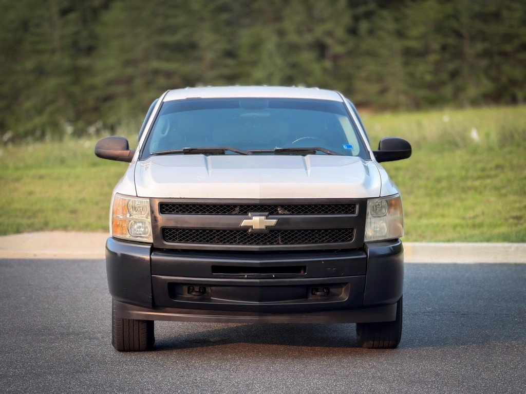 Used 2010 Chevrolet Silverado 1500 4x4 Crew Cab Hybrid image 4