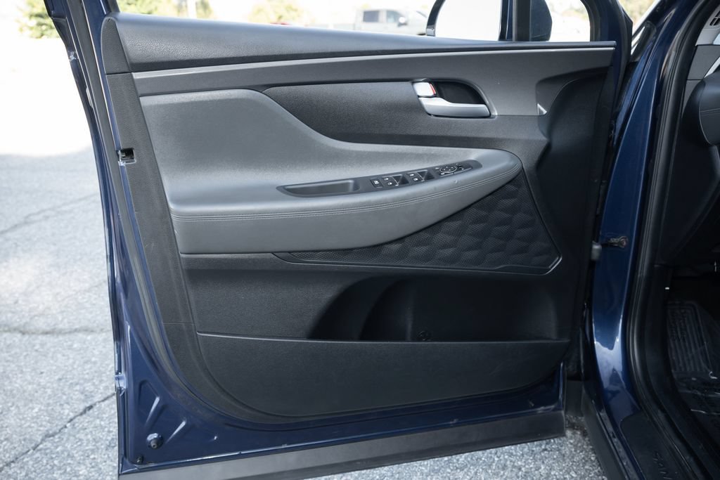 Used 2022 Hyundai Santa Fe SEL FWD image 19