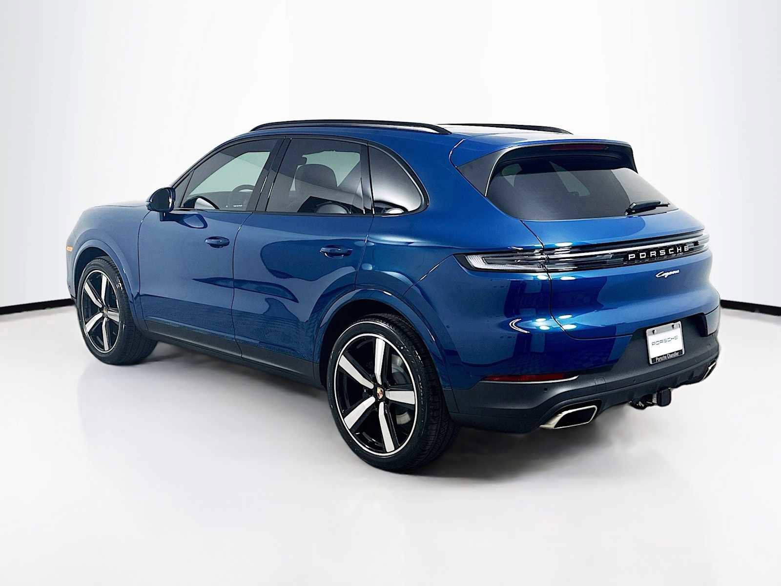New 2026 Porsche Cayenne image 3