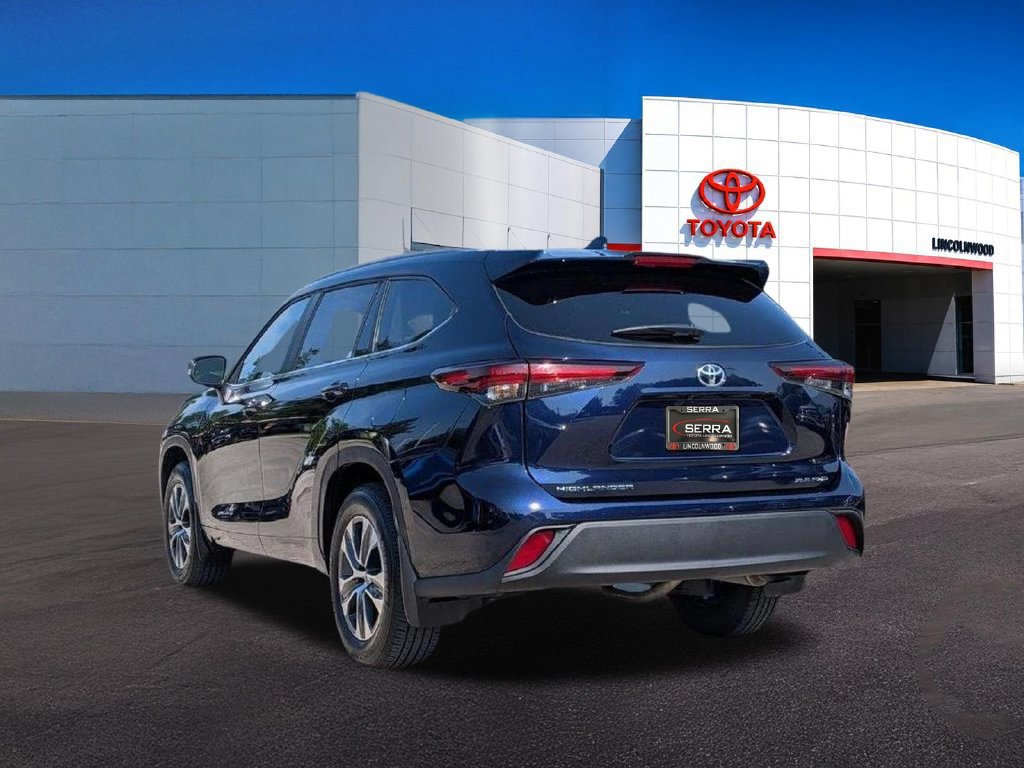 Used 2026 Toyota Highlander XLE AWD/4WD image 14