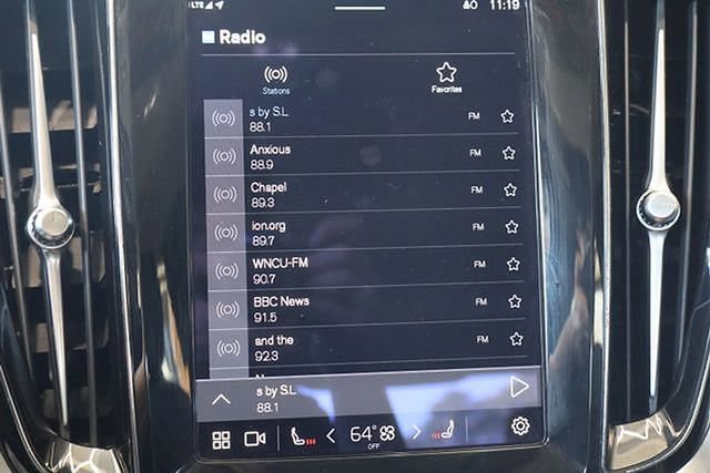 Used 2024 Volvo S60 B5 Plus image 34