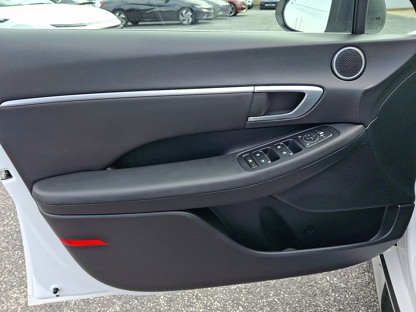 Used 2021 Hyundai Sonata SEL w/ Cargo Package image 12