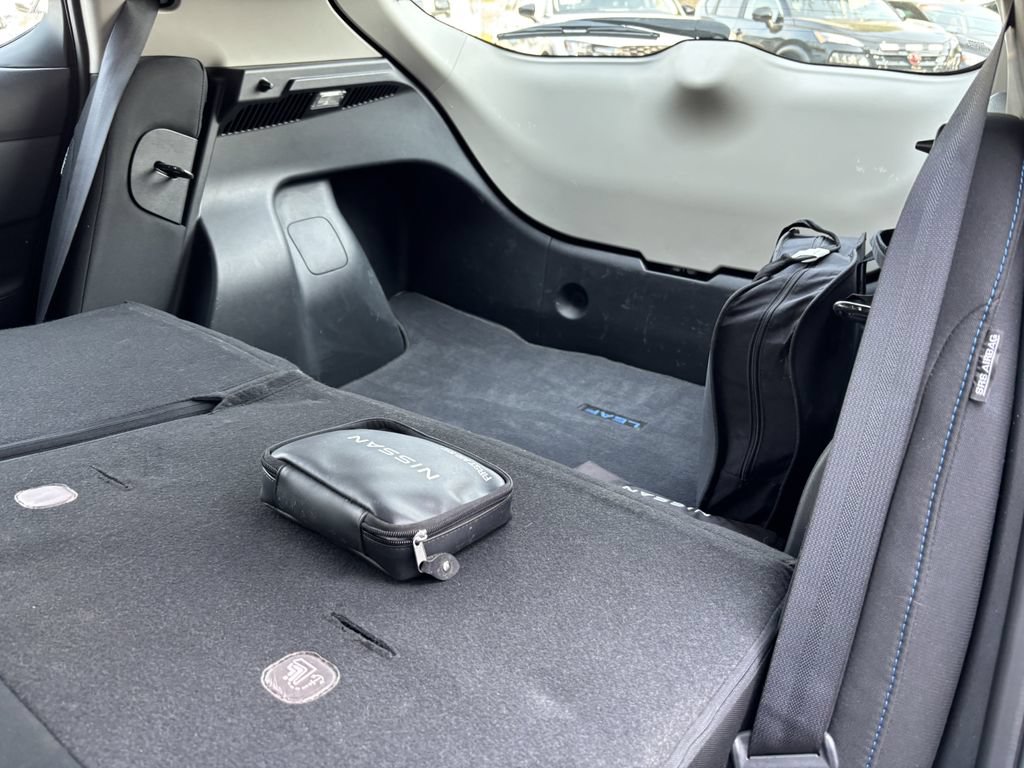 Used 2025 Nissan Leaf SV Plus FWD image 24