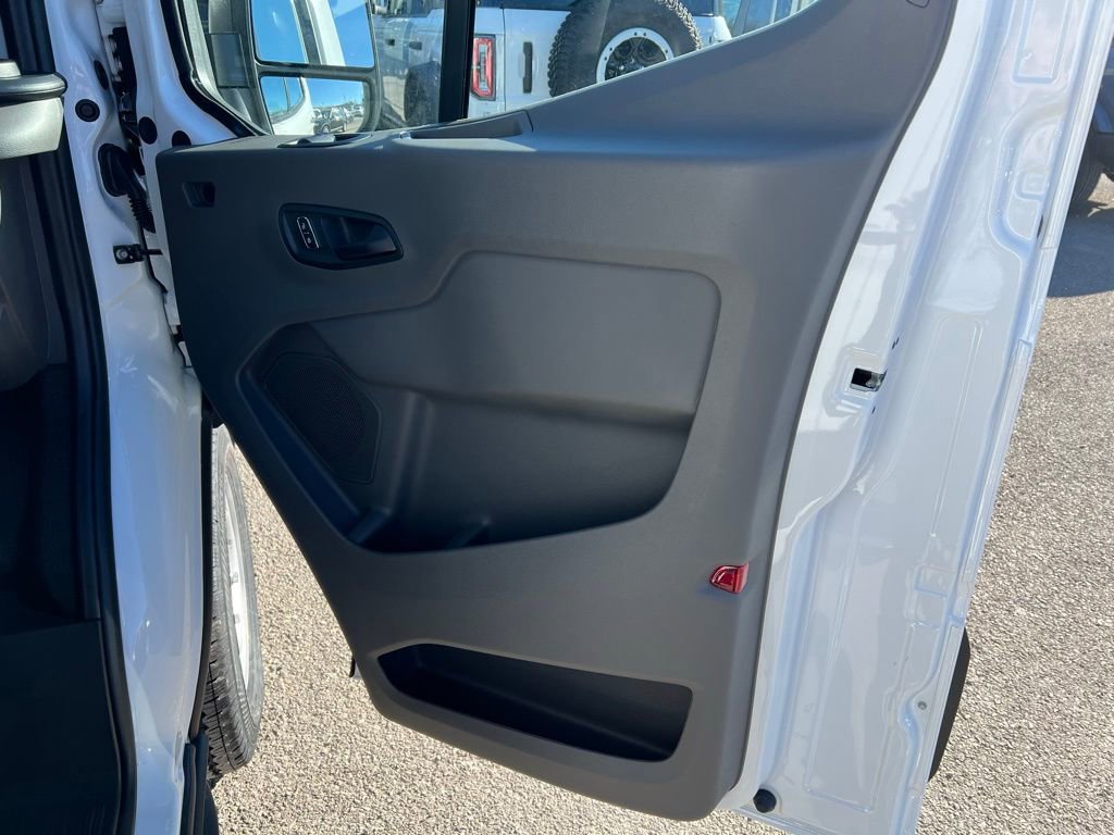 Used 2024 Ford Transit 150 Low Roof RWD image 16